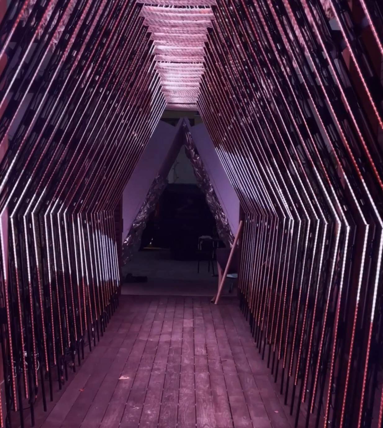 ledblade outdoor tunnel